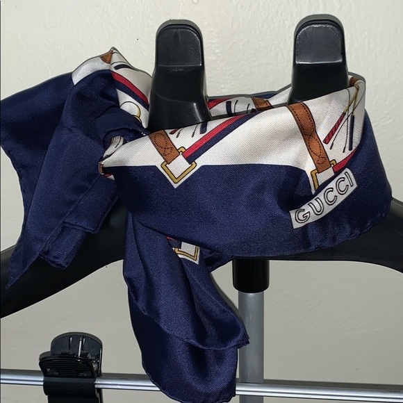 GUCCI LACROSSE SILK SCARF - VINTAGE - Picture 4 of 8